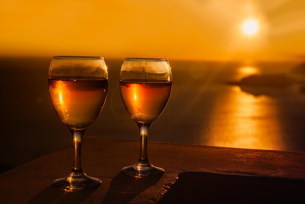 Santa Rinoula Suites Sea Sunset Views Adults Only Мегалохори Екстериор снимка