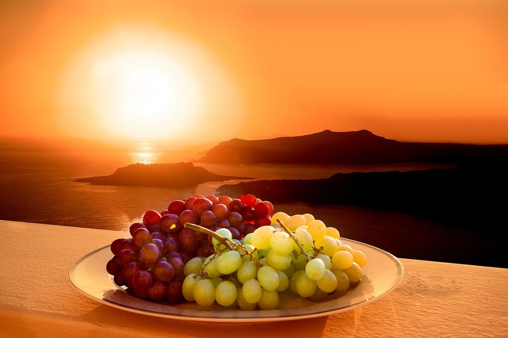 Santa Rinoula Suites Sea Sunset Views Adults Only Мегалохори Екстериор снимка